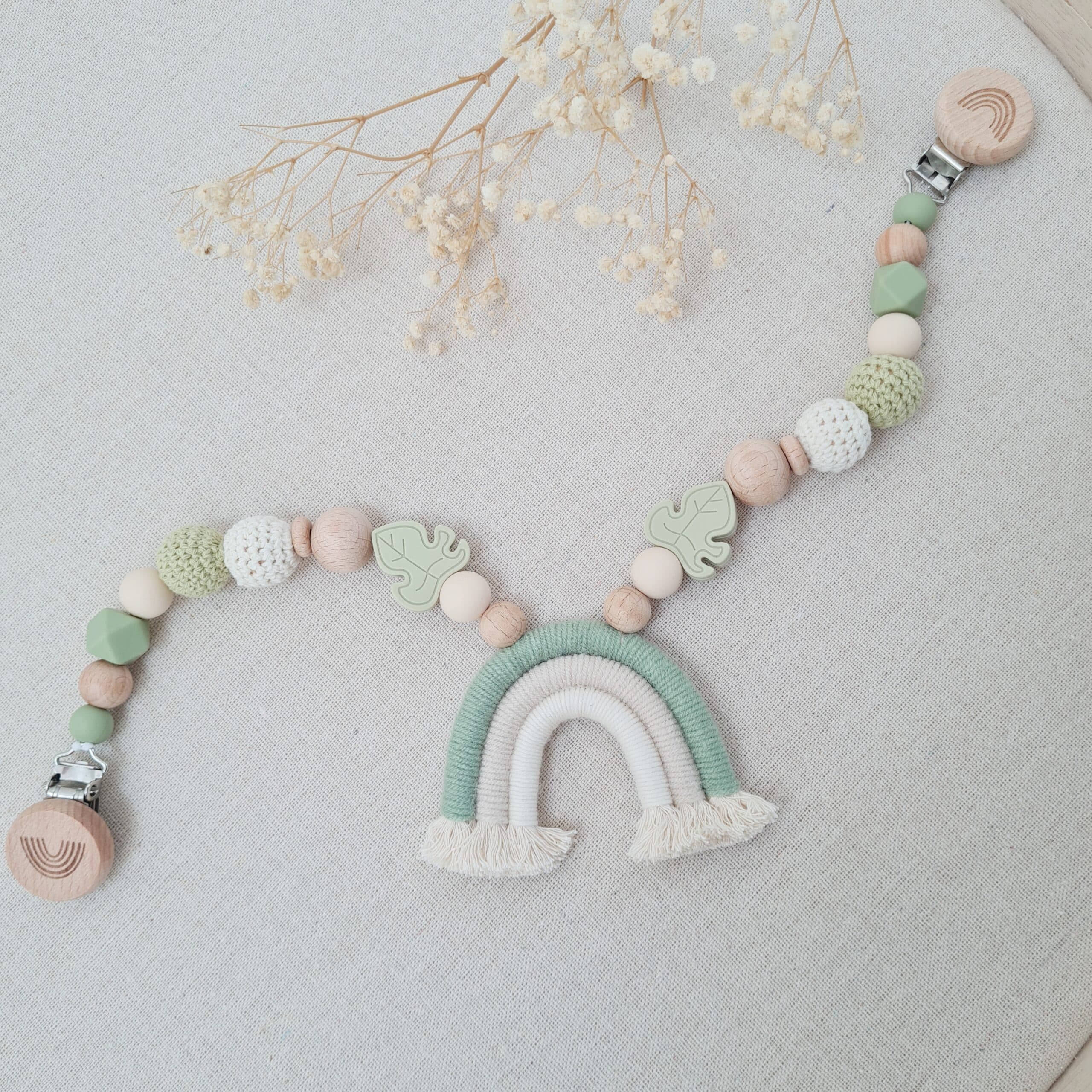 Wagenkette mit Regenbogen "Salbei" von Wunderdinge - Handgemacht in der Schweiz