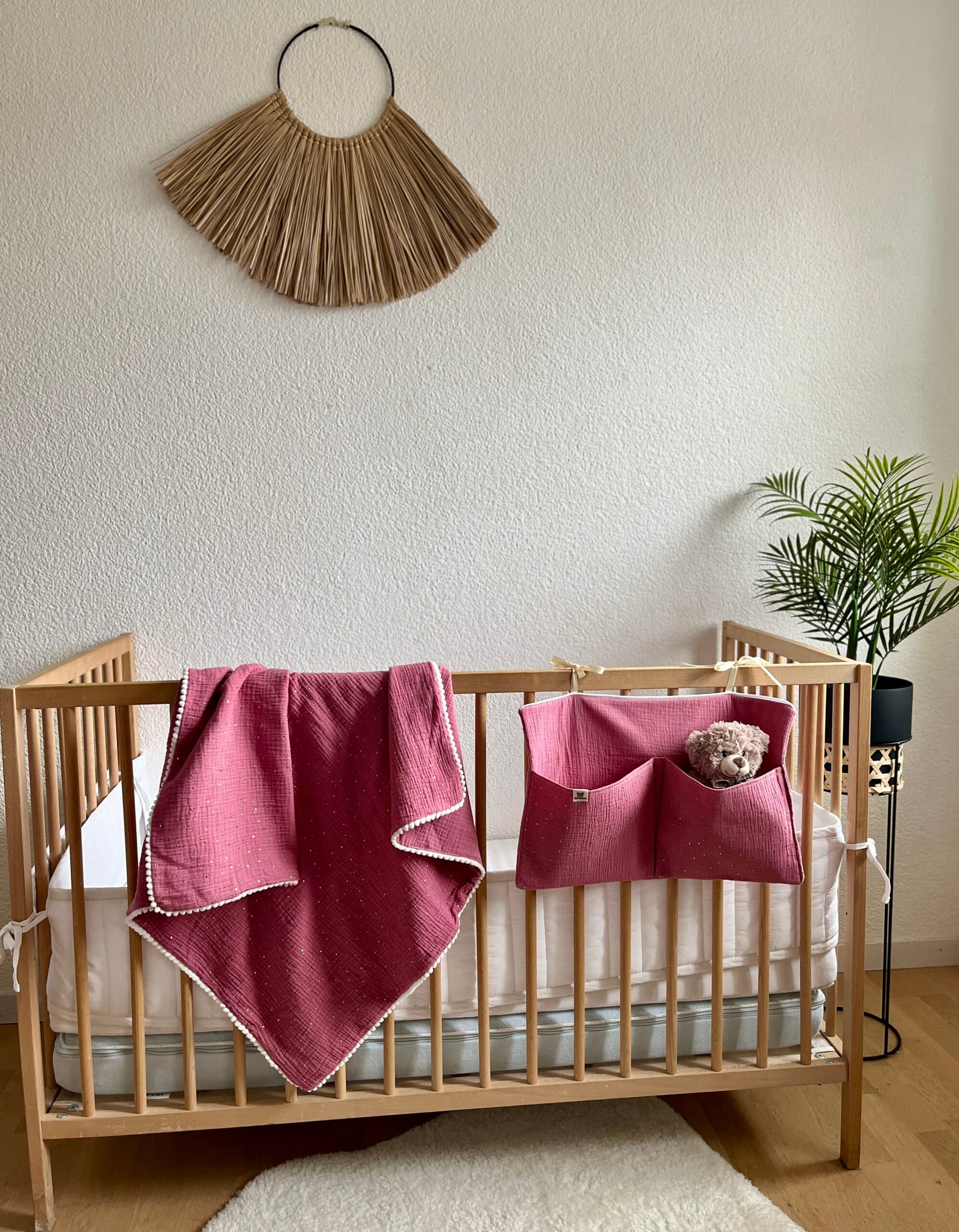 Babybett Organizer 3