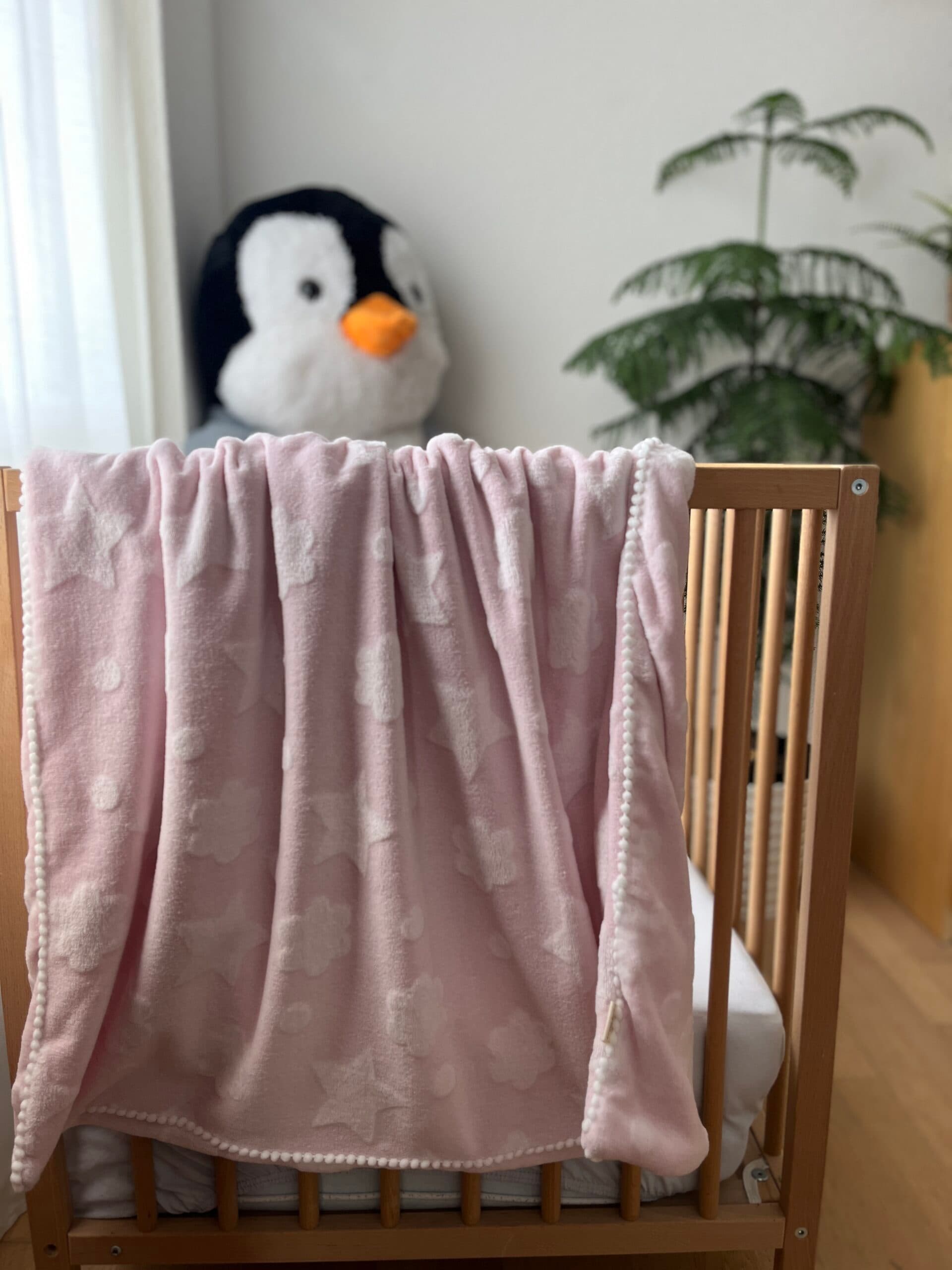 Kuschelige Fleece Babydecke von MaMiK Boutique - Handgemacht in der Schweiz