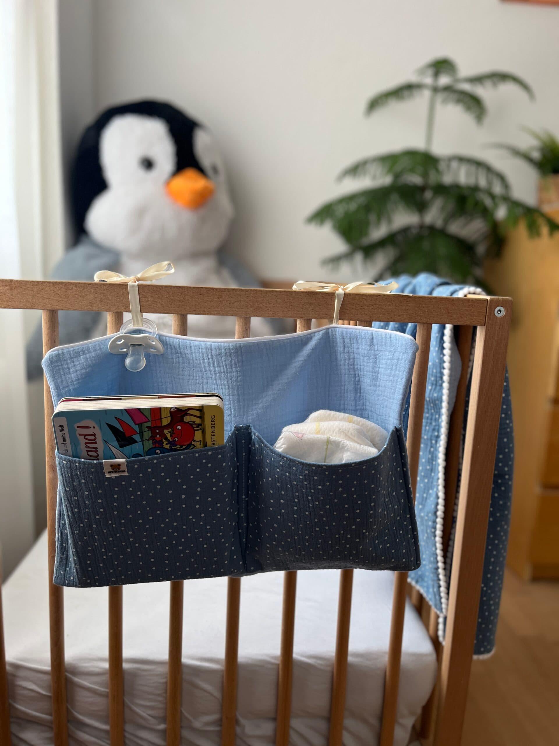 Babybett Organizer von MaMiK Boutique - Handgemacht in der Schweiz