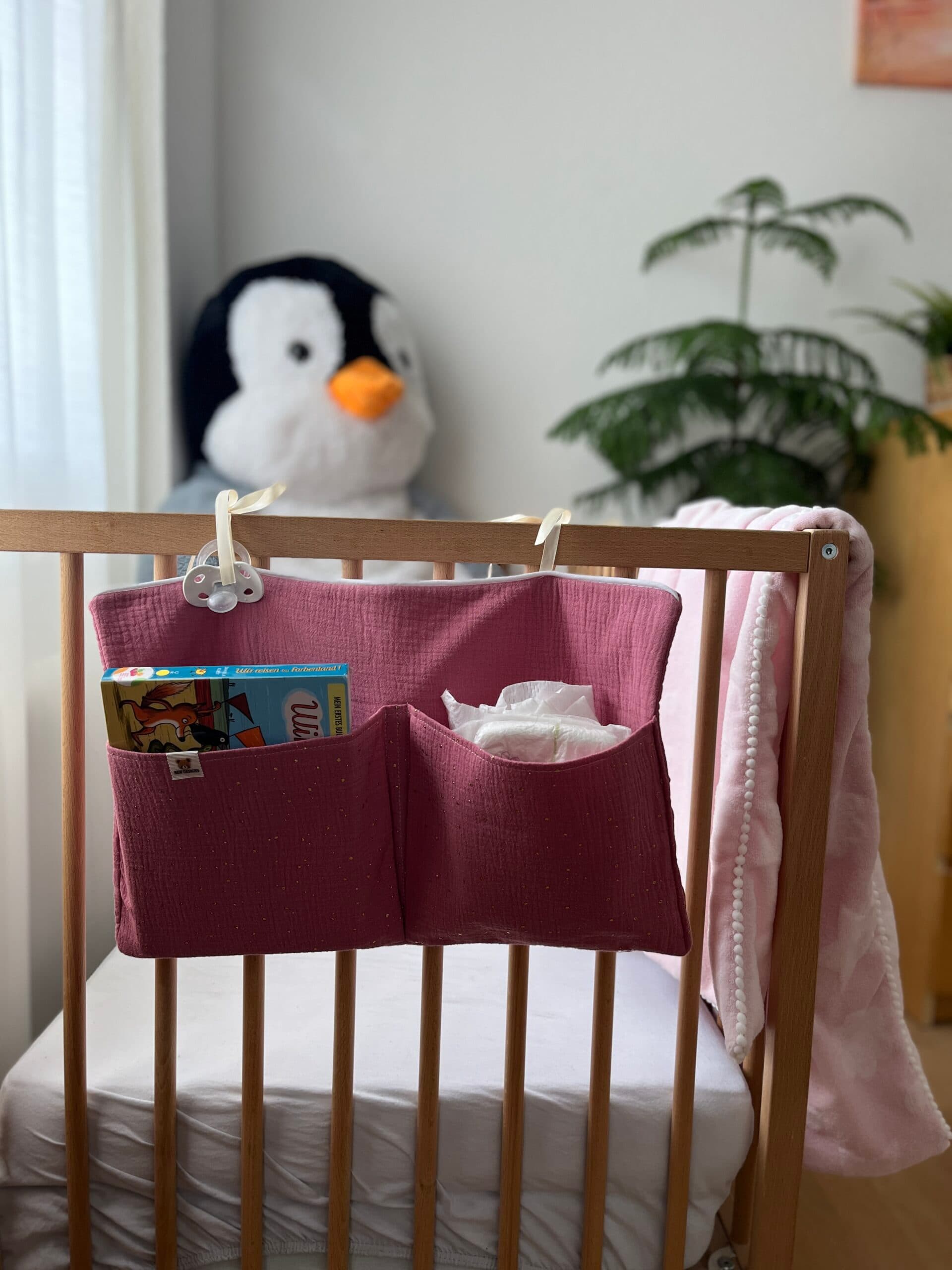 Babybett Organizer von MaMiK Boutique - Handgemacht in der Schweiz
