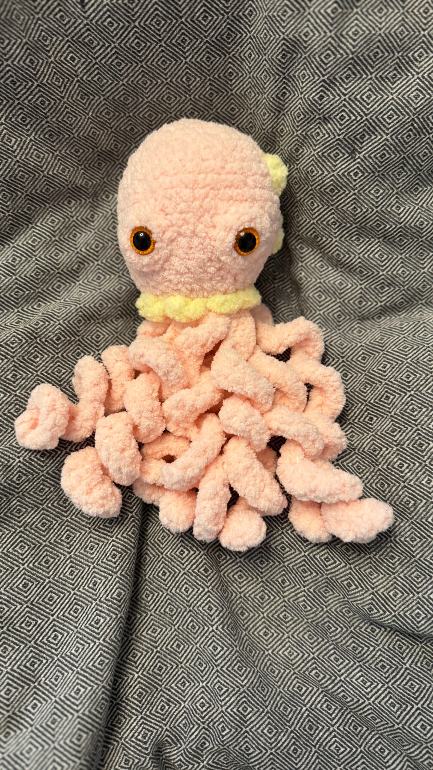Octopus - Gehäkelt von Svenja's Crocheteria - Handgemacht in der Schweiz