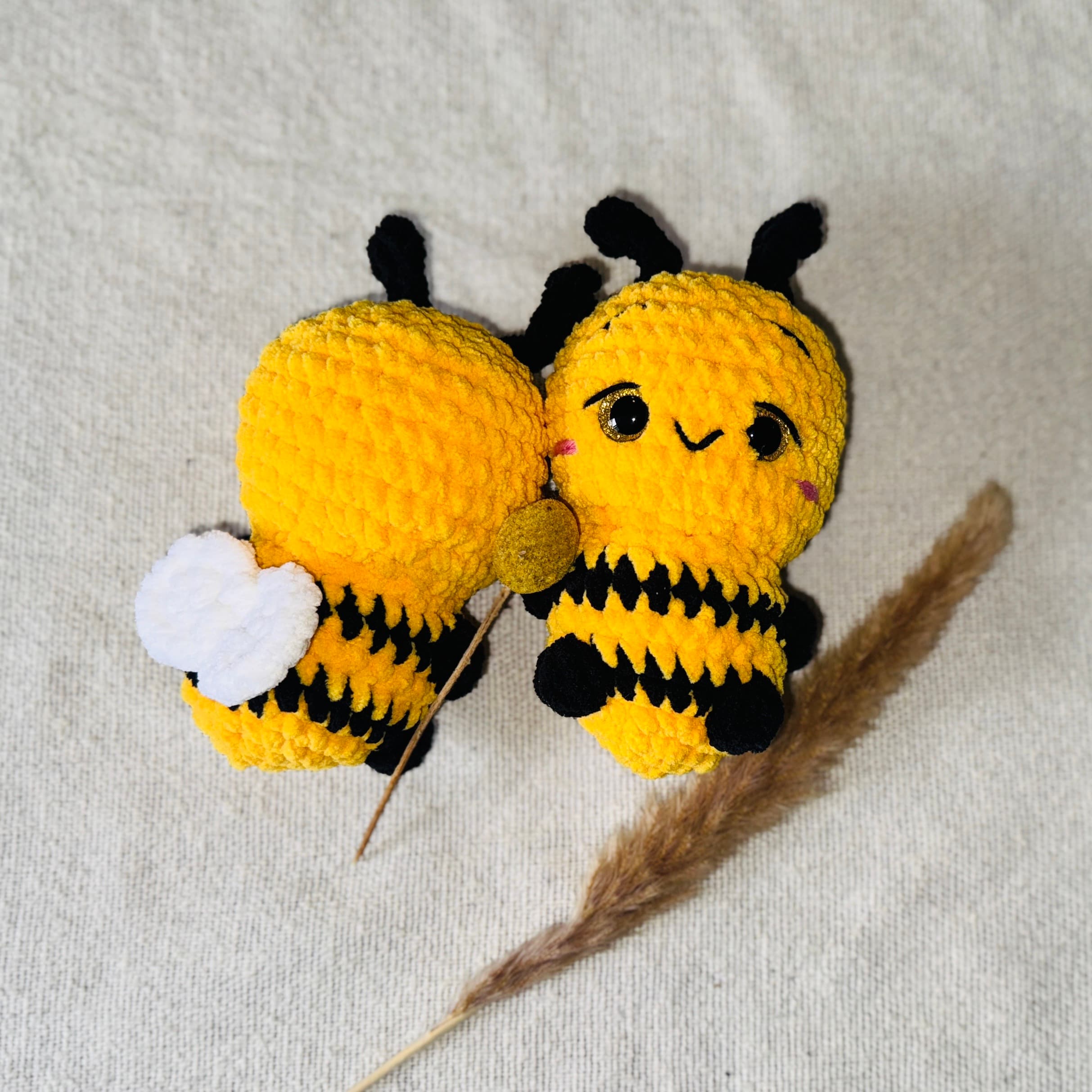 Biene - Gehäkelt von Svenja's Crocheteria - Handgemacht in der Schweiz