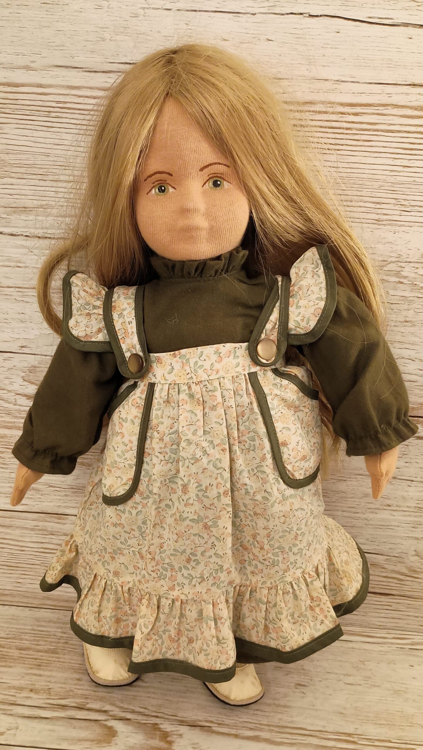 Sophia – Jotte Unikate Original Schweizer Stoffpuppe | Vintage &amp; Upcycling 2