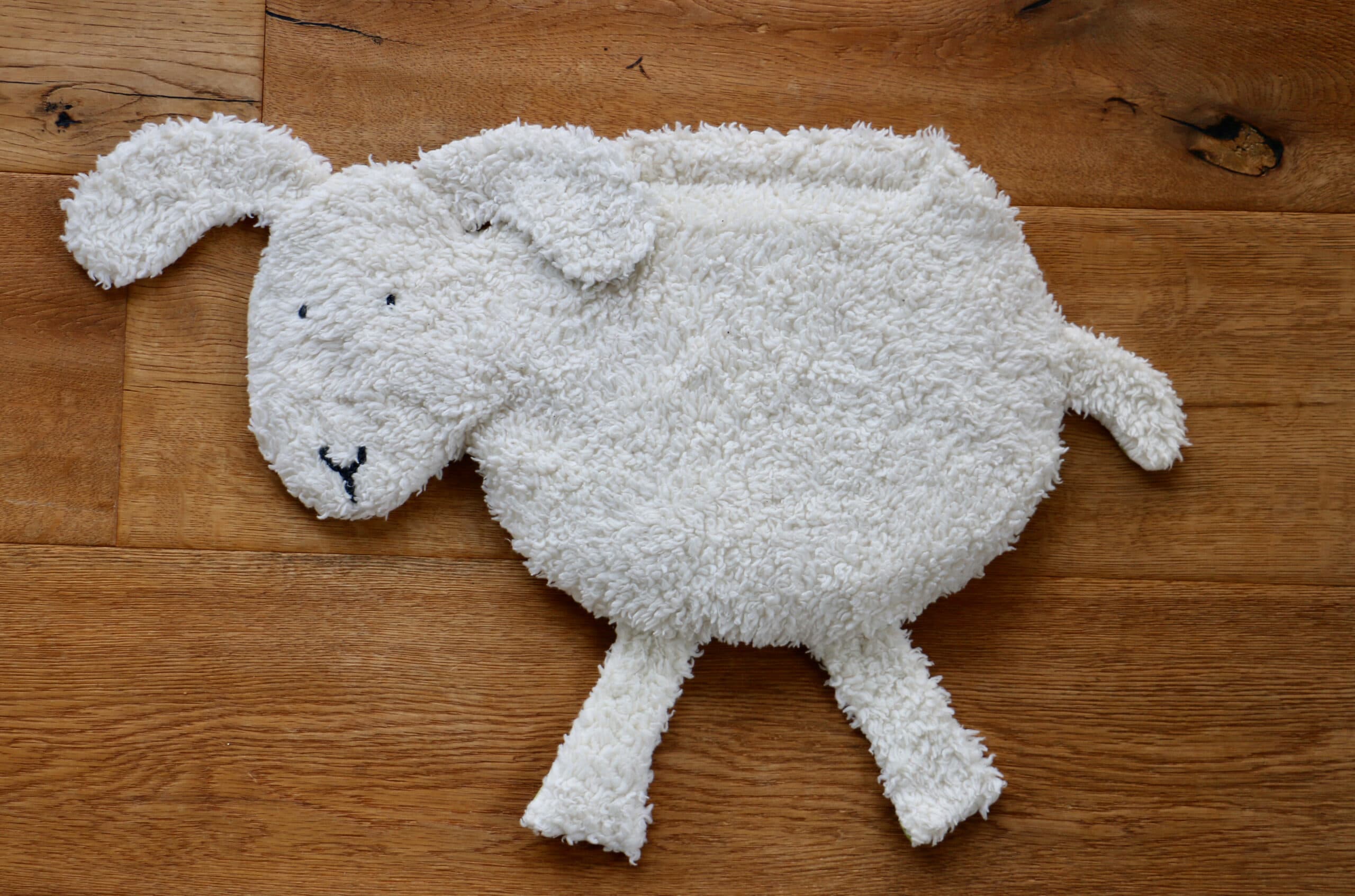Kuschelschaf "CHARLOTTE" 3
