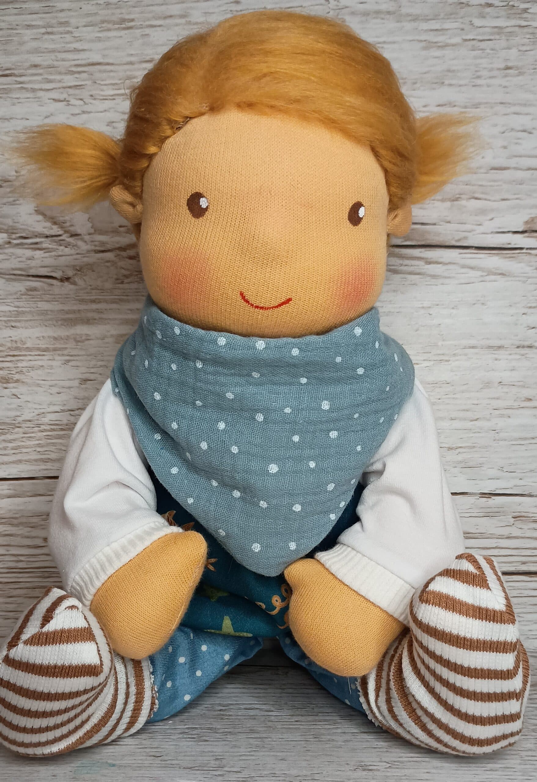 Lotta – Jotte Unikate Stoffpuppe nach Waldorf-Art von Jotte Unikate - Handgemacht in der Schweiz