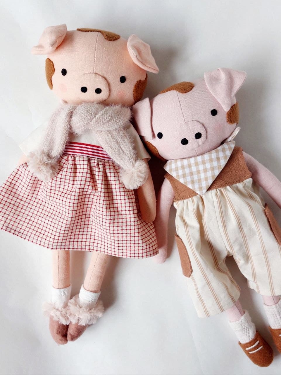Schweinchenpuppe Blassrosa 2