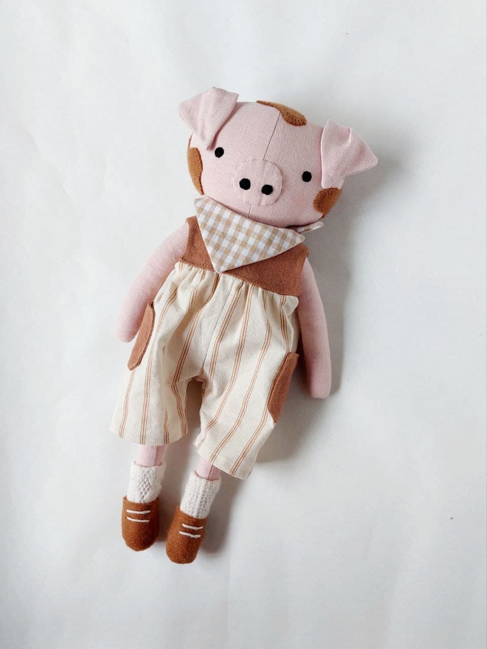 Schweinchenpuppe Blassrosa 3