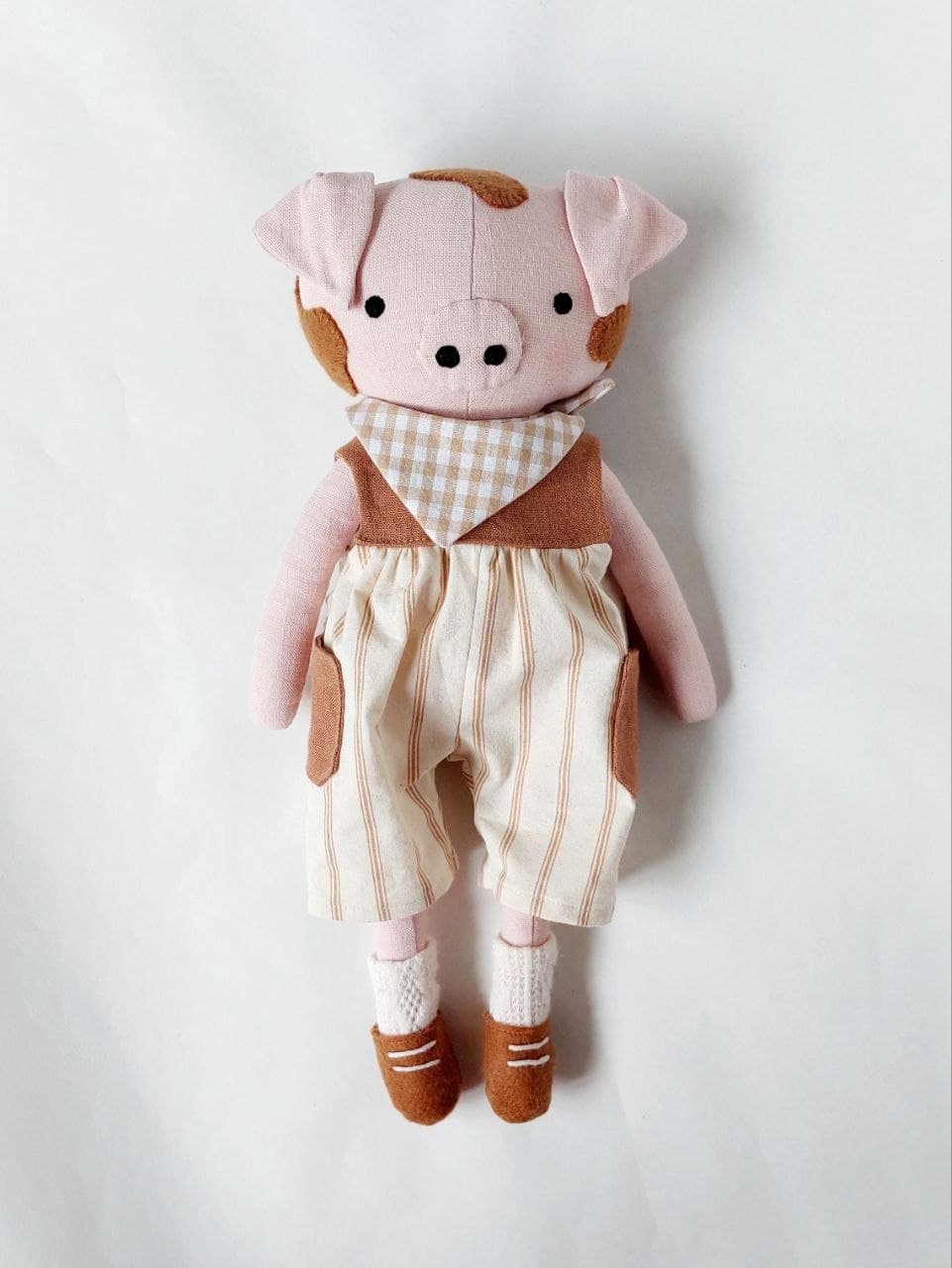 Schweinchenpuppe Blassrosa 5