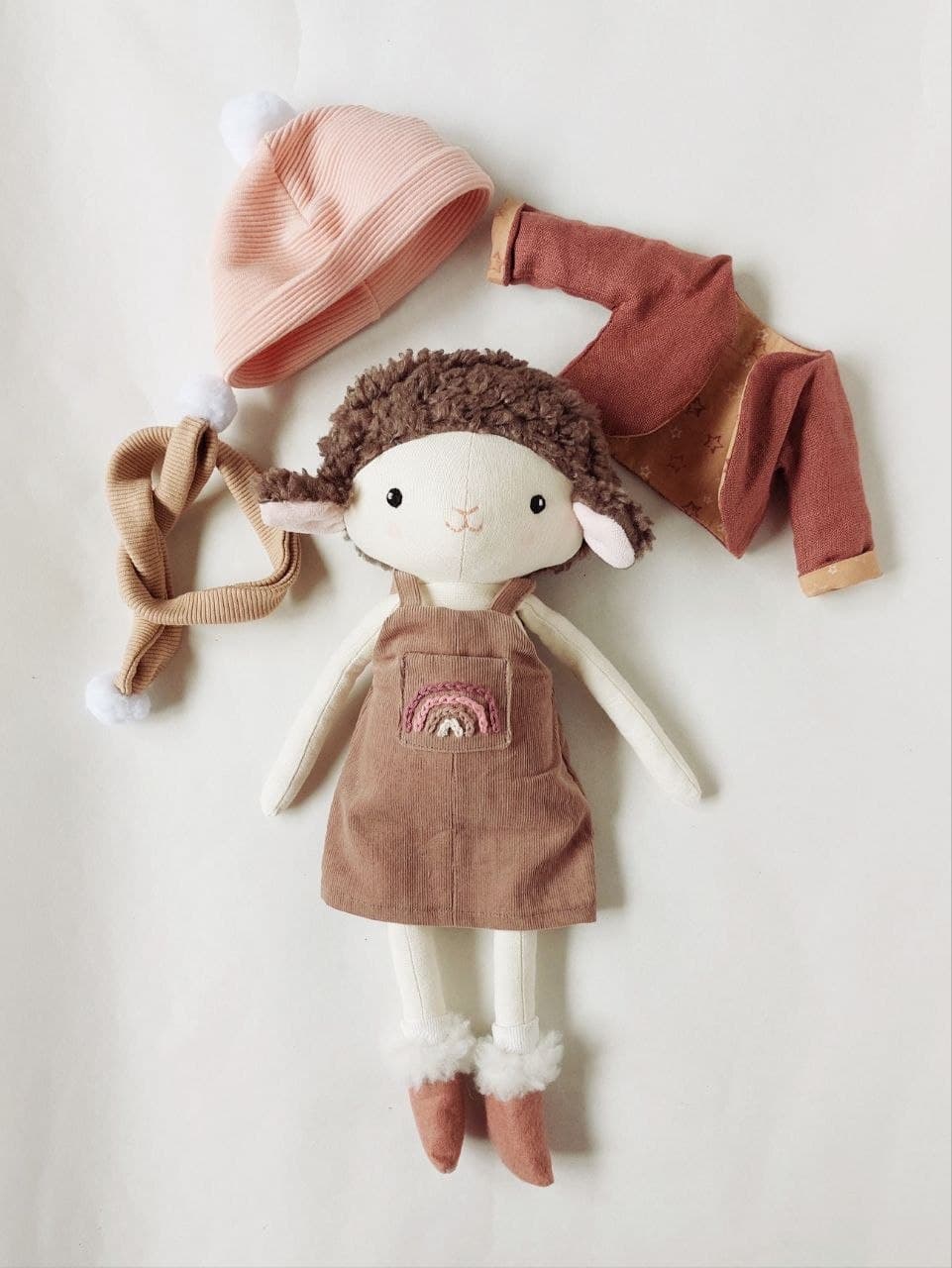 Schäfchenpuppe dunkelbraun 3