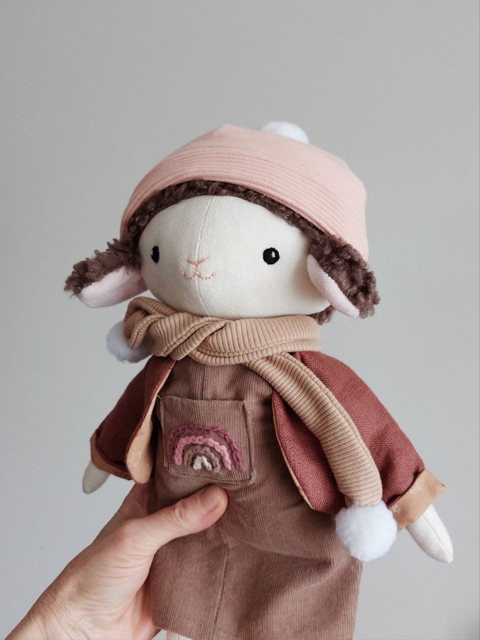 Schäfchenpuppe dunkelbraun 5
