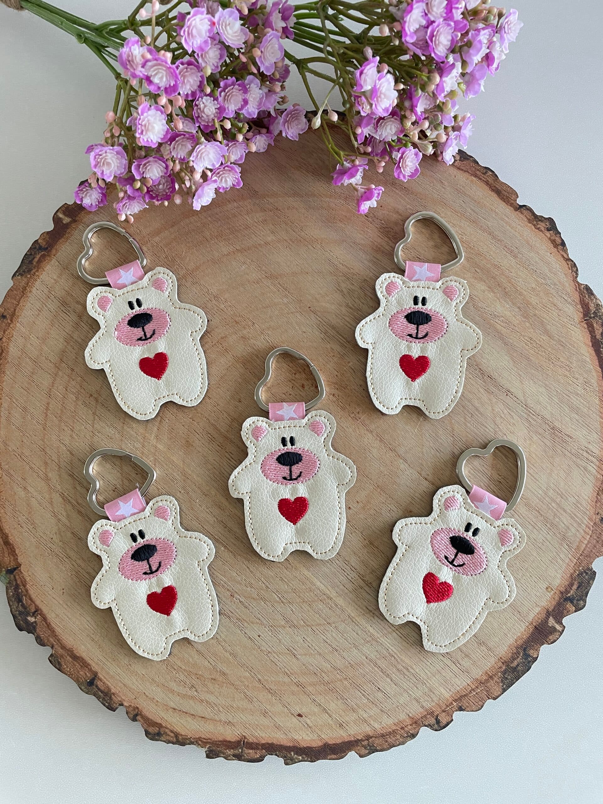 Schlüsselanhänger Bärchen weiss